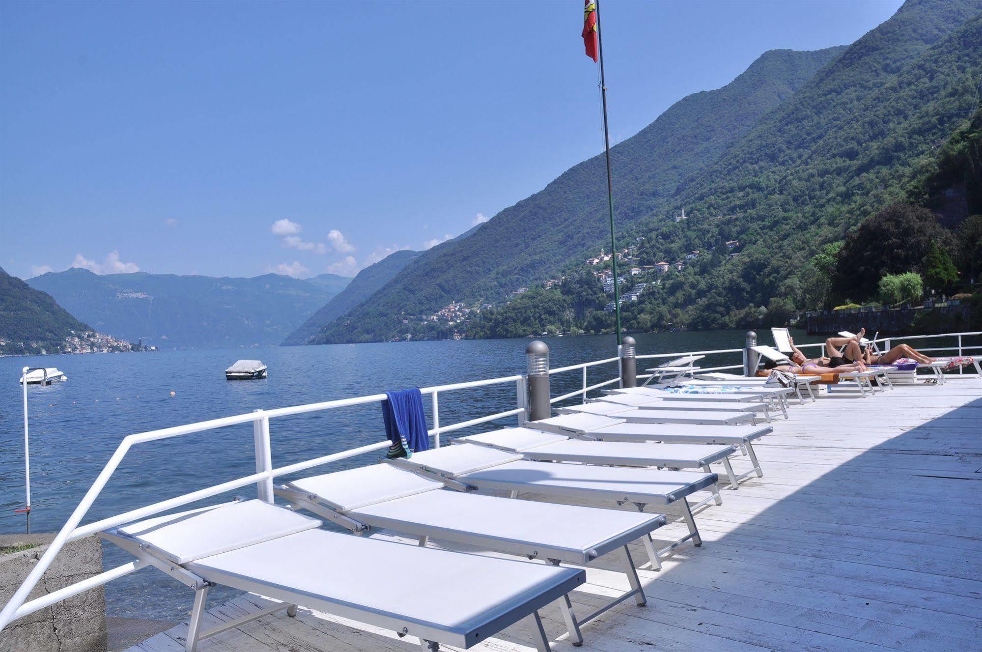 Hotel Ristorante Vapore Faggeto Lario Bagian luar foto